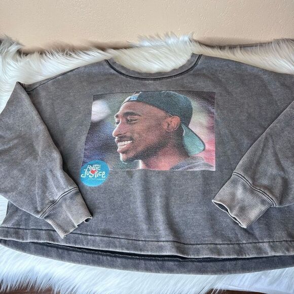 Chemistry Tupac "Poetic Justice" cropped boxy-fit sweatshirt Size Small - Picture 8 of 9